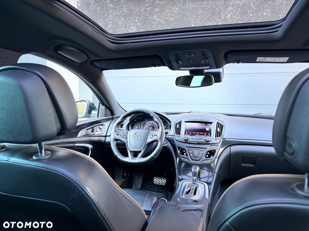 Opel Insignia - 13