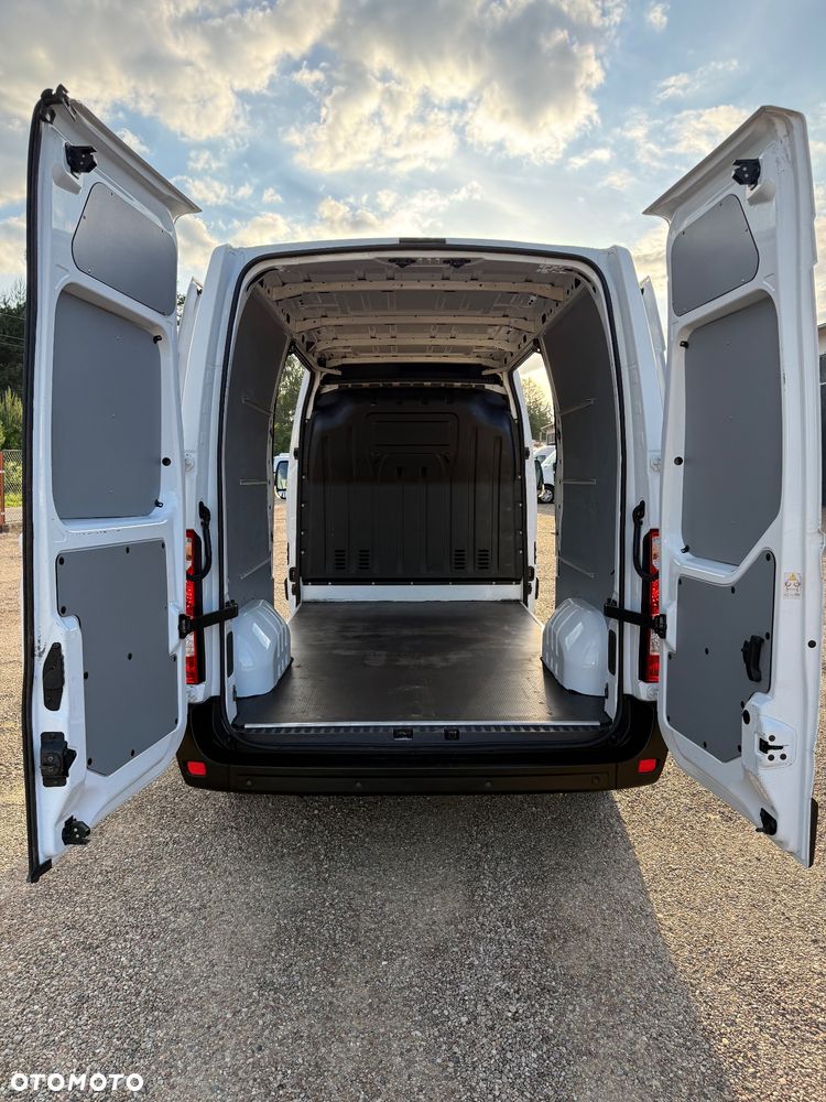 Renault Master - 15
