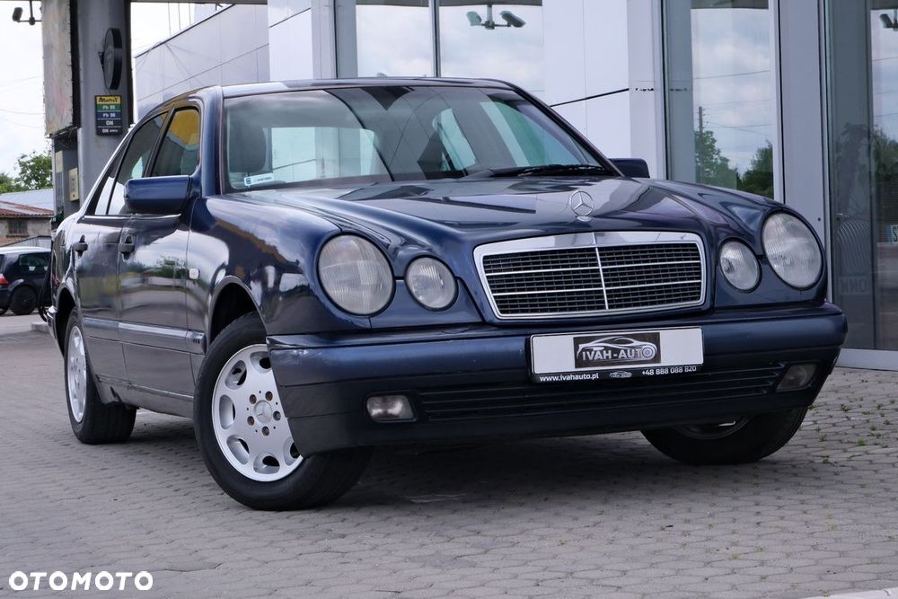 Mercedes-Benz Klasa E 200 CDI Elegance - 10
