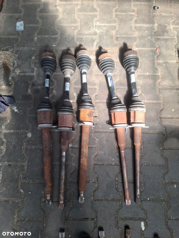 Volvo XC60 II Półoś Prawa Przód 36012827 - 1