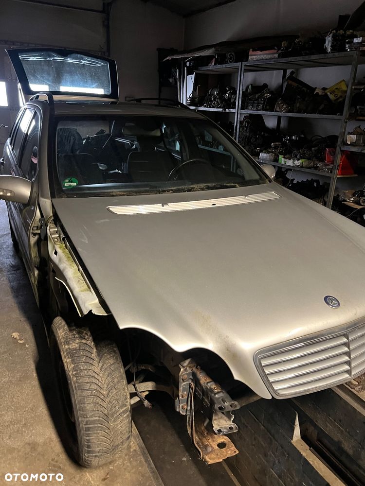 Pompa wtryskowa Mercedes w203 2.2cdi - 4