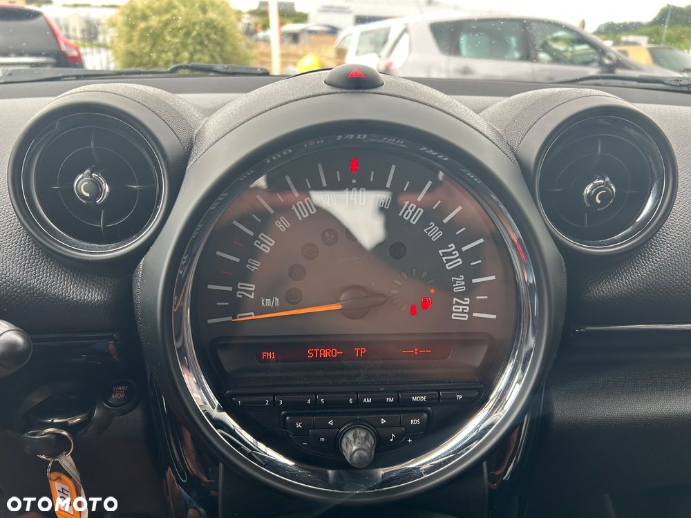 MINI Countryman One D Blackyard - 33