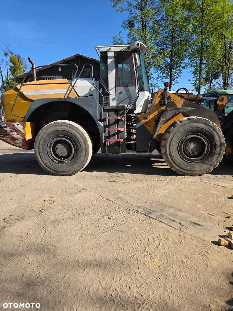 Liebherr L564 - 10