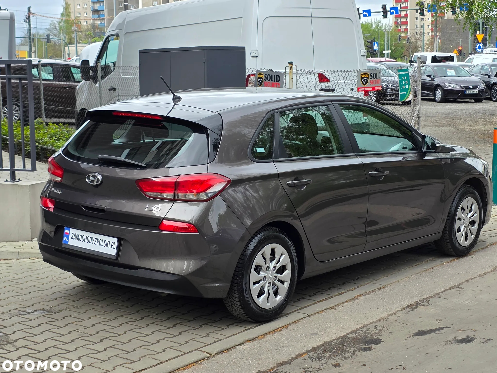 Hyundai i30 1.4 Classic + - 13