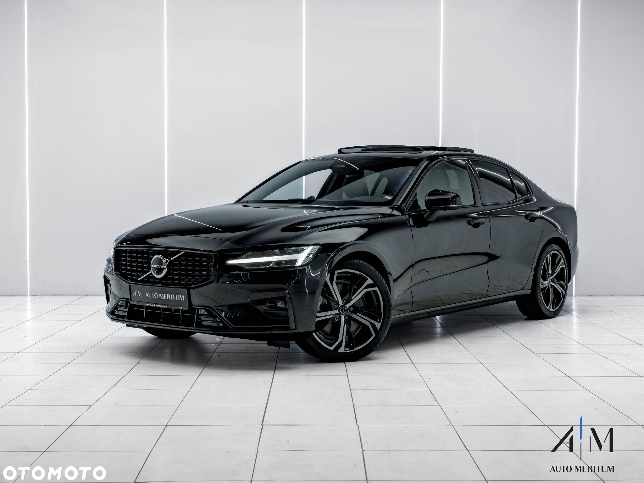 Volvo S60 B5 B AWD Ultimate Dark - 1