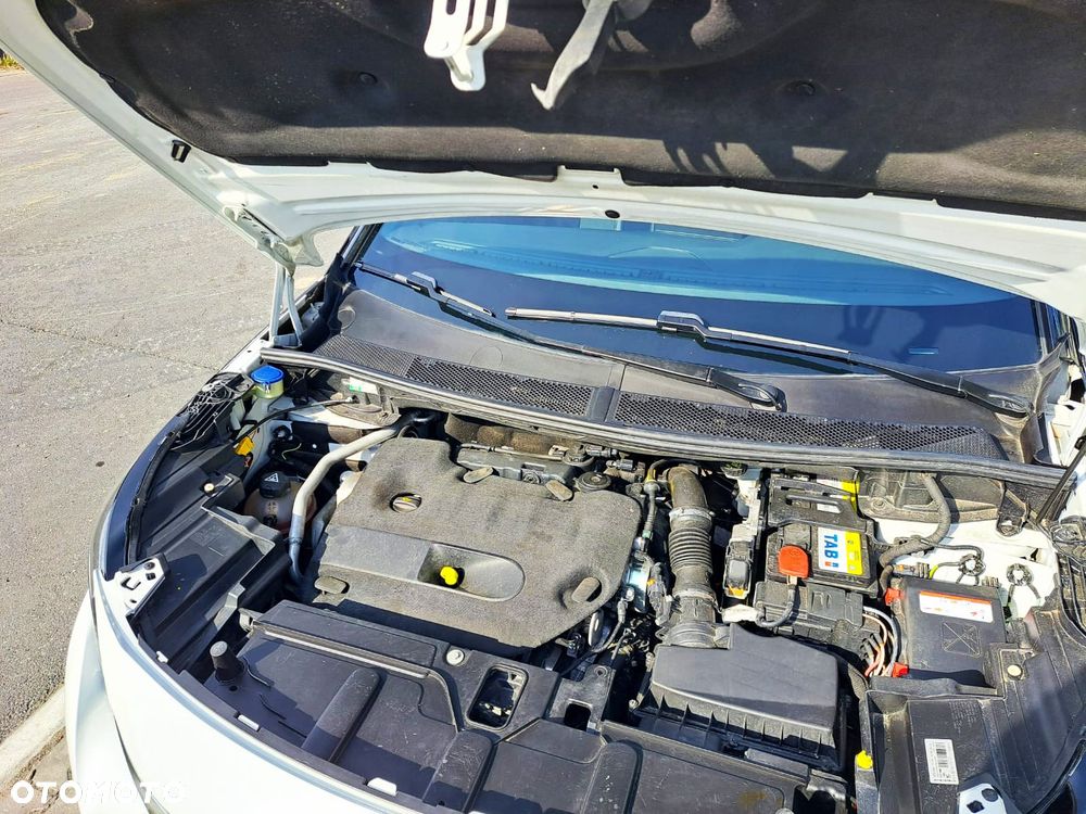 Peugeot 3008 HDi FAP 150 Platinum - 12