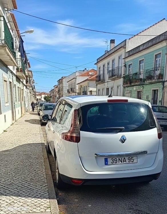 Renault Scénic 1.6 DCi Luxe - 3