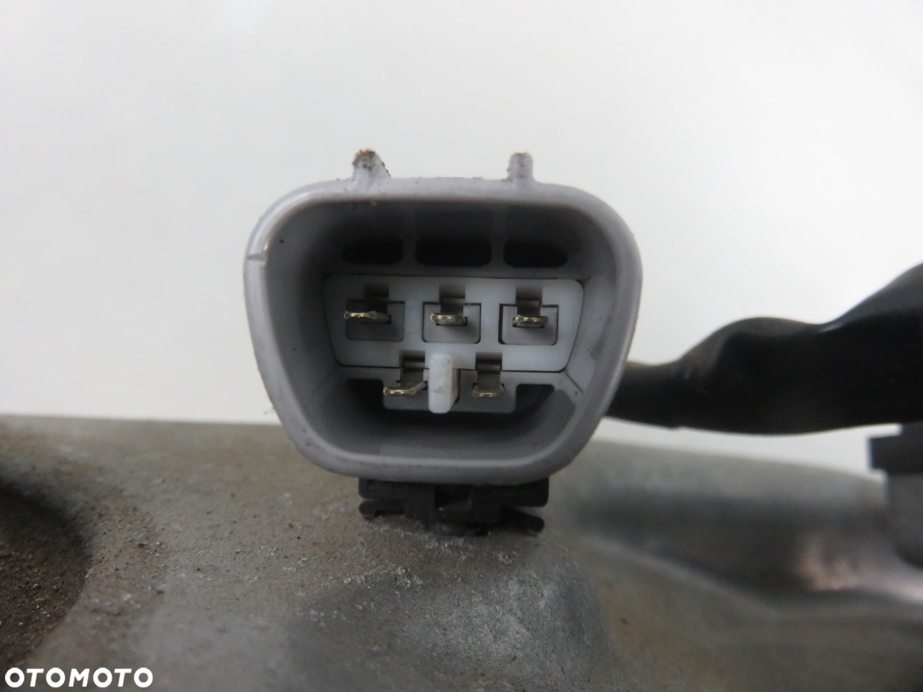 MECHANIZM WYCIERACZEK LEXUS RX II 8511048160 - 8