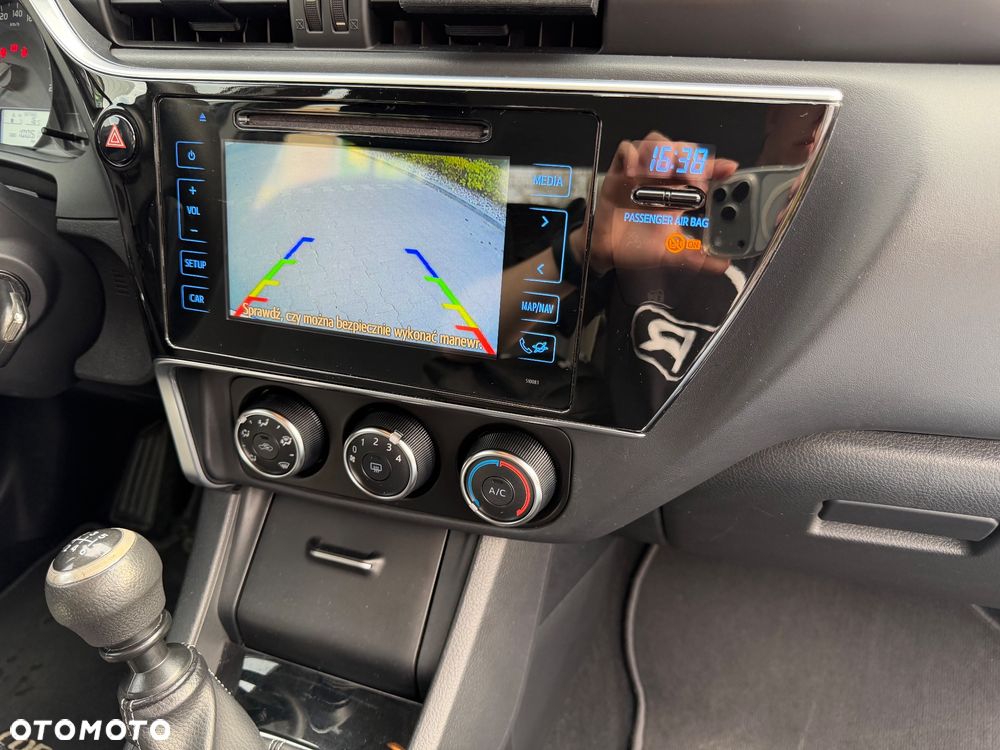 Toyota Corolla 1.33 Active EU6 - 9