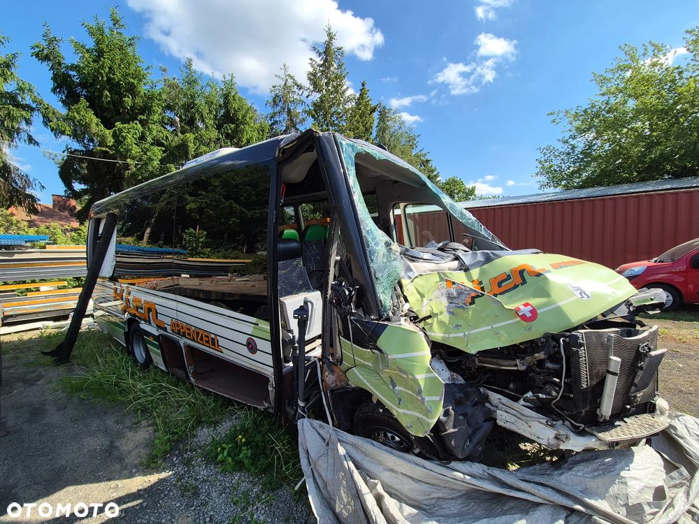 Mercedes-Benz Buzola - 4