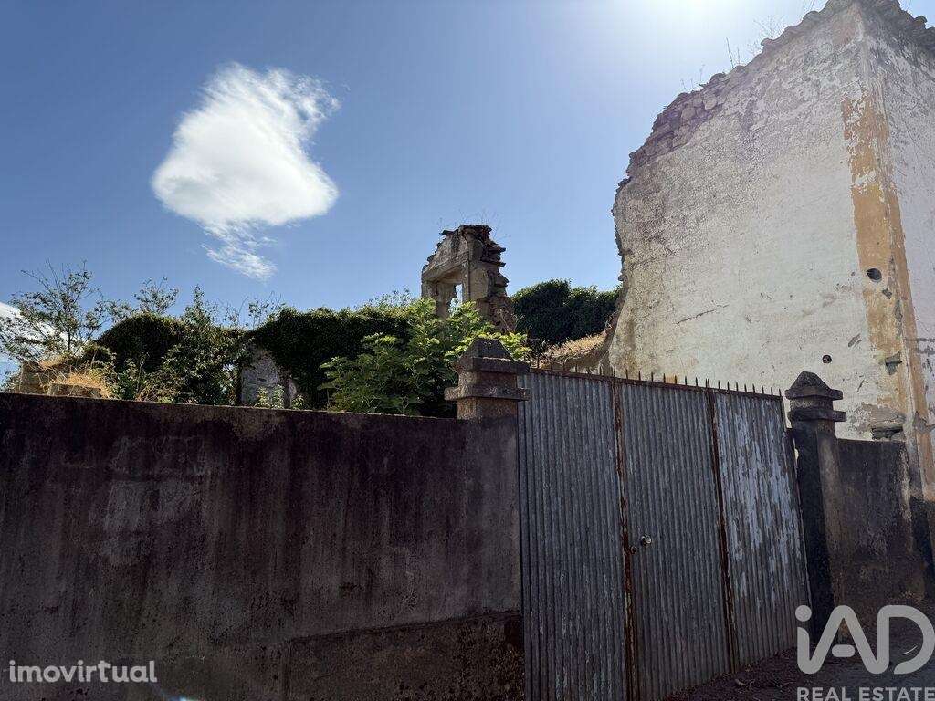 Casa / Villa T2 em Peso da Régua e Godim de 265,00 m2 - Grande imagem: 5/30