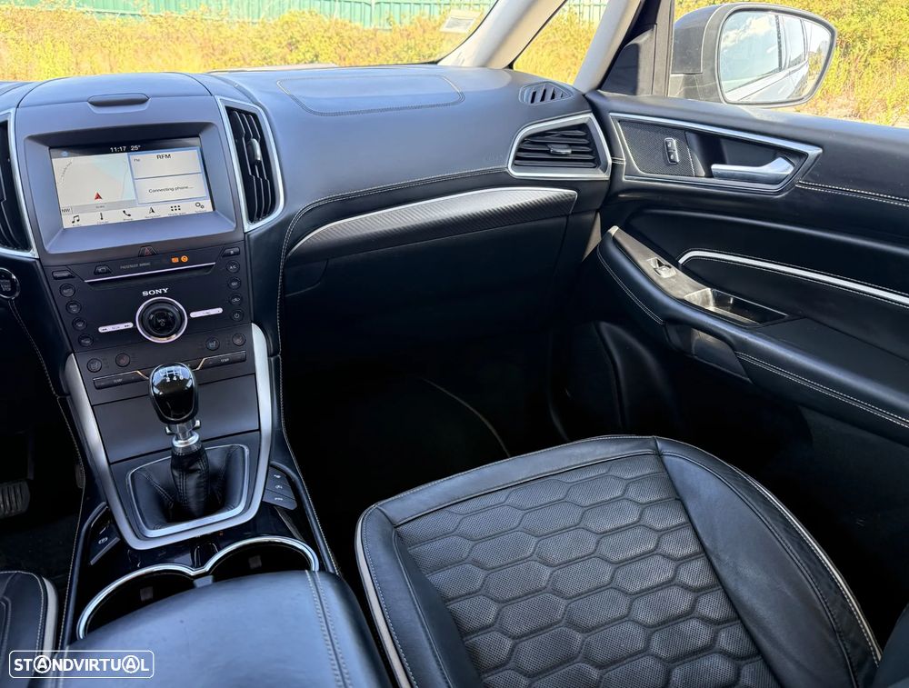 Ford S-Max 2.0 TDCi Vignale - 29