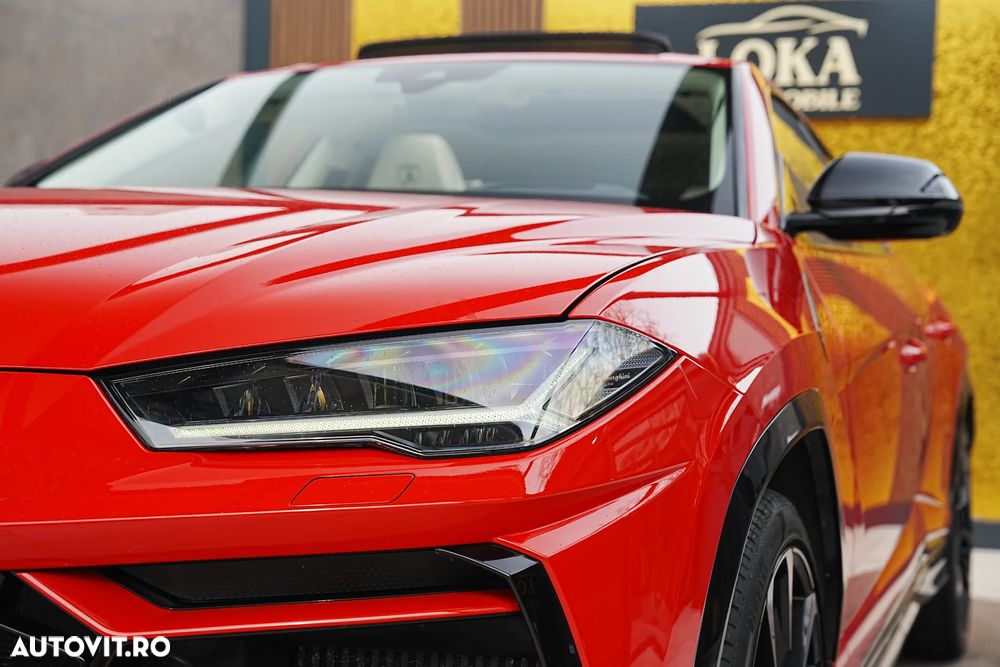 Lamborghini URUS - 11