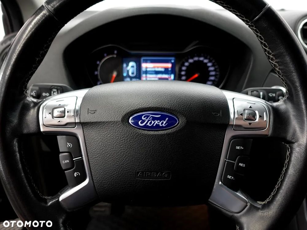 Ford Mondeo 2.0 TDCi Titanium - 20