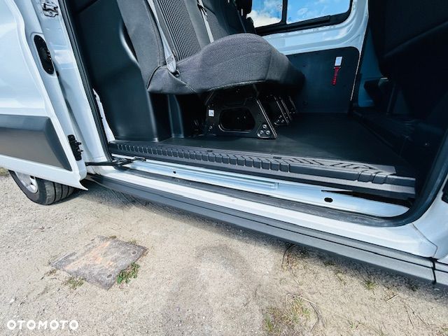 Ford Transit Kombi L2H3 Trend - 25