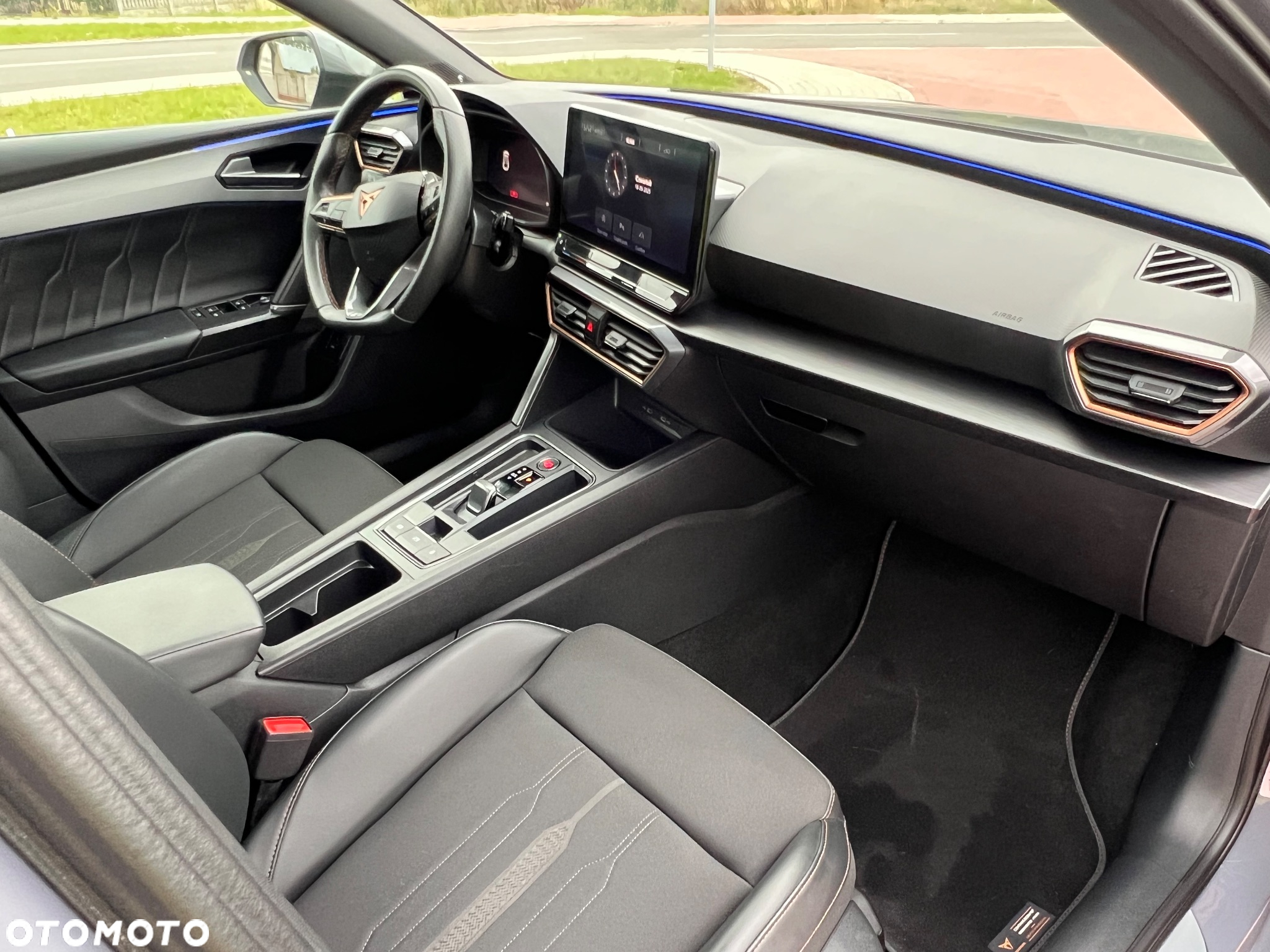 Cupra Leon 1.5 eTSI DSG - 33