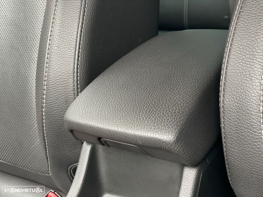 Opel Astra GTC 2.0 CDTi S/S - 38