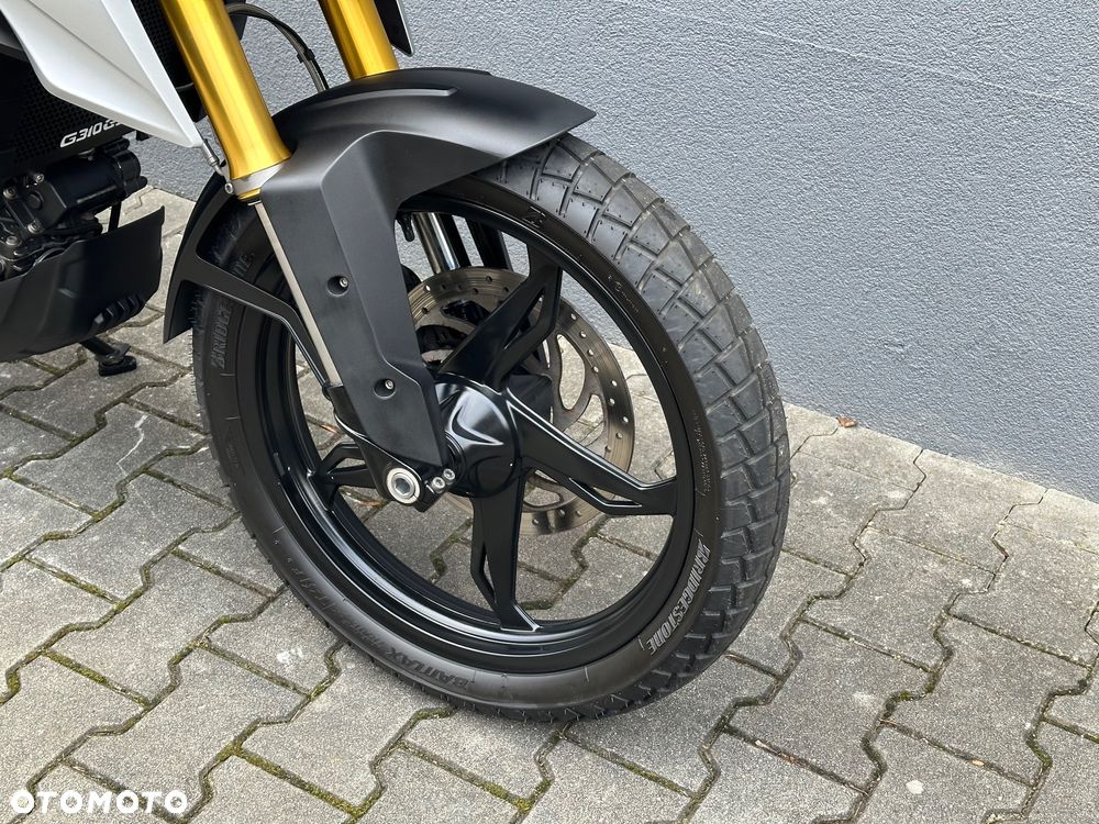 BMW G - 21