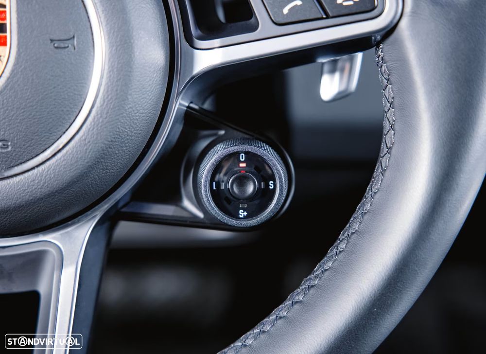 Porsche Cayenne Coupé - 11