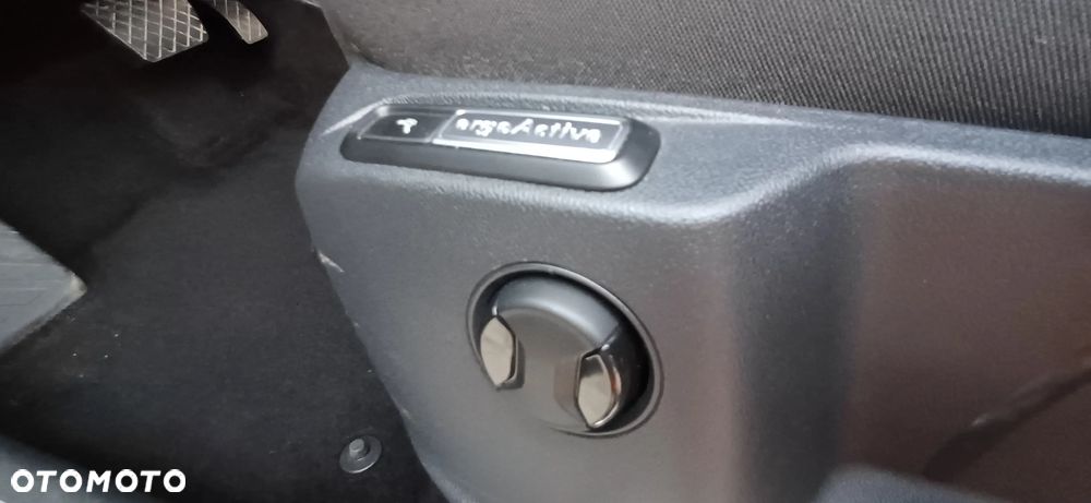 Volkswagen Tiguan 2.0 TDI SCR 4Mot Highline DSG - 18