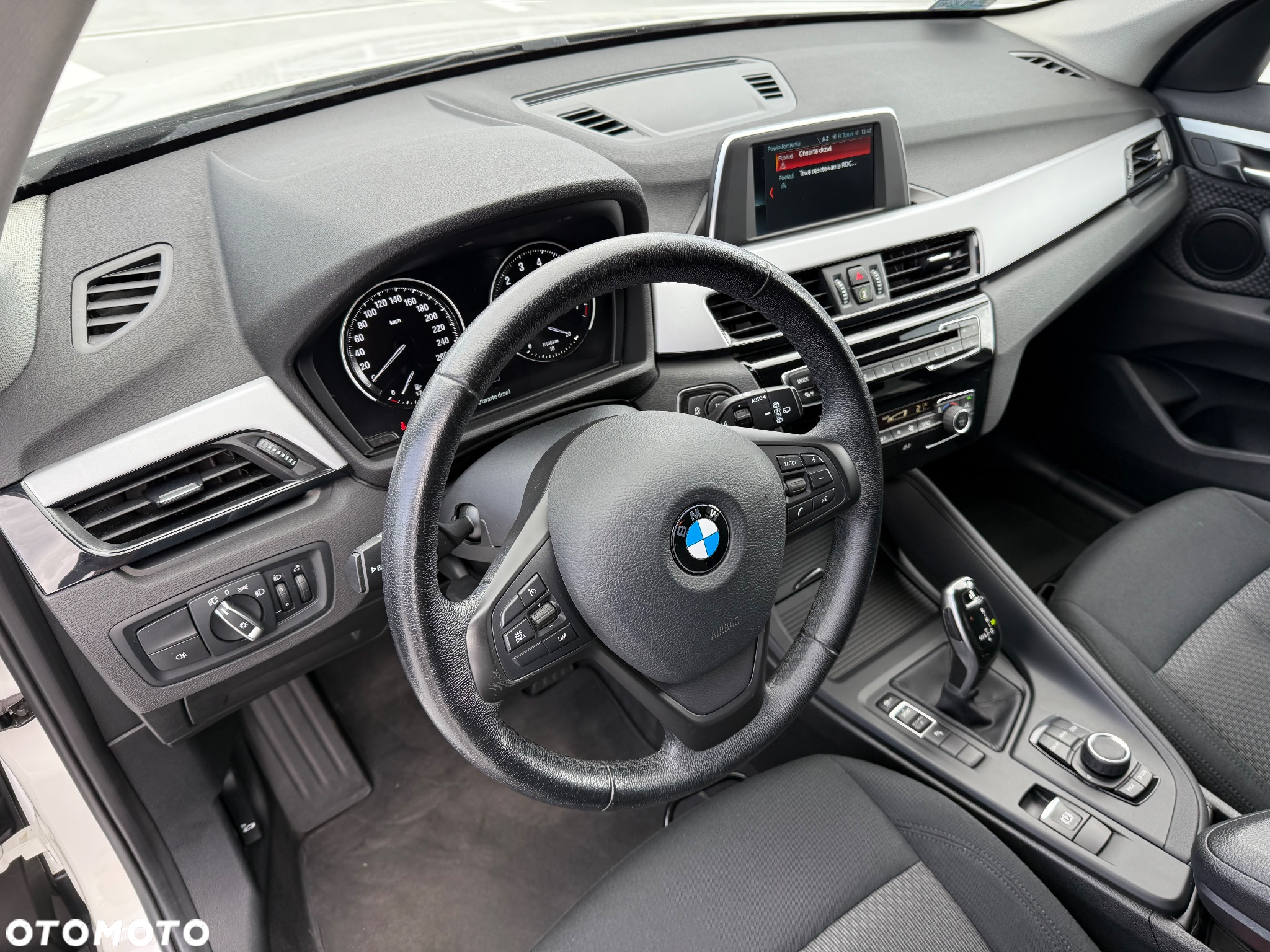 BMW X1 sDrive18i Advantage - 20