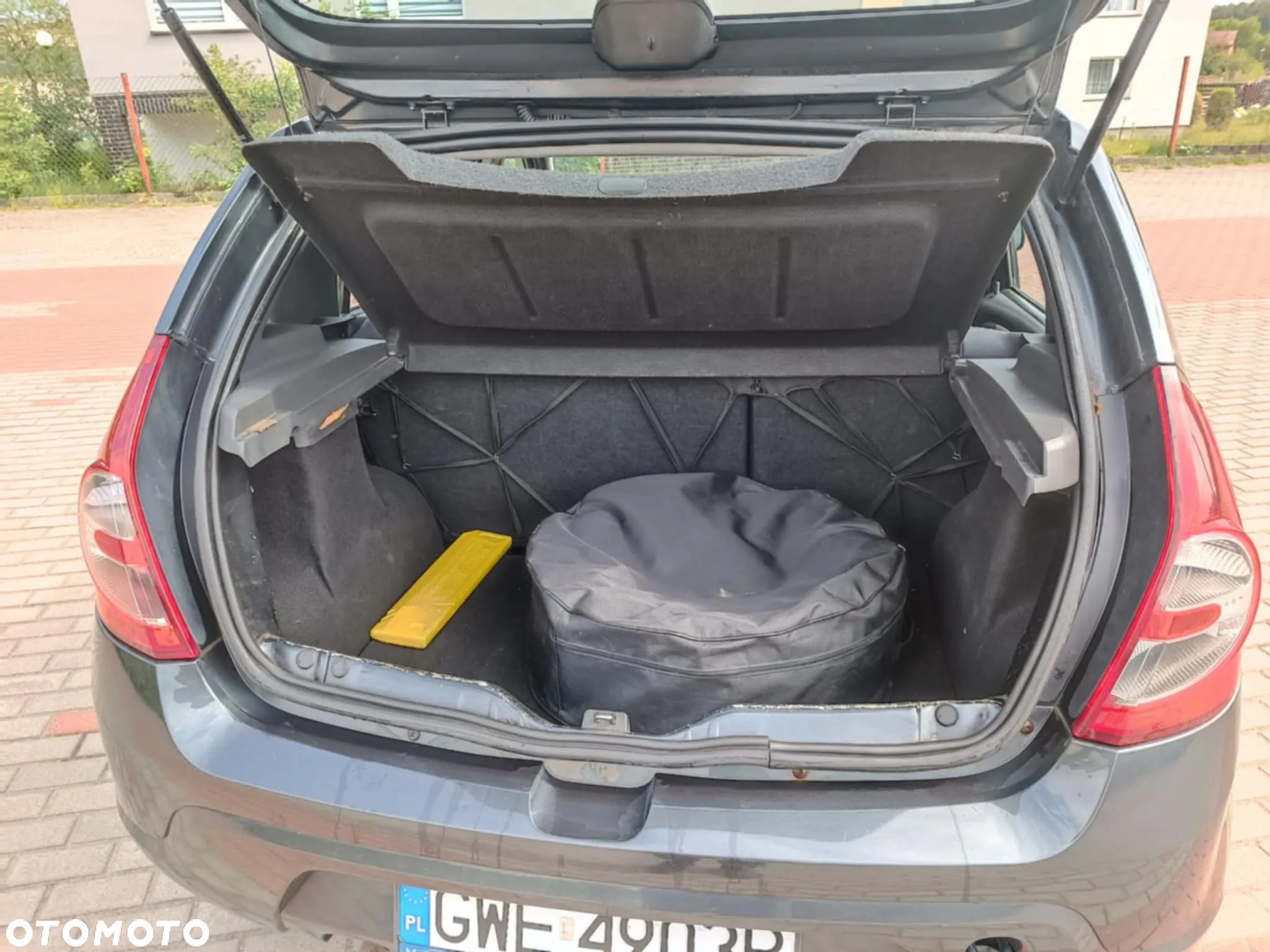 Dacia Sandero - 9
