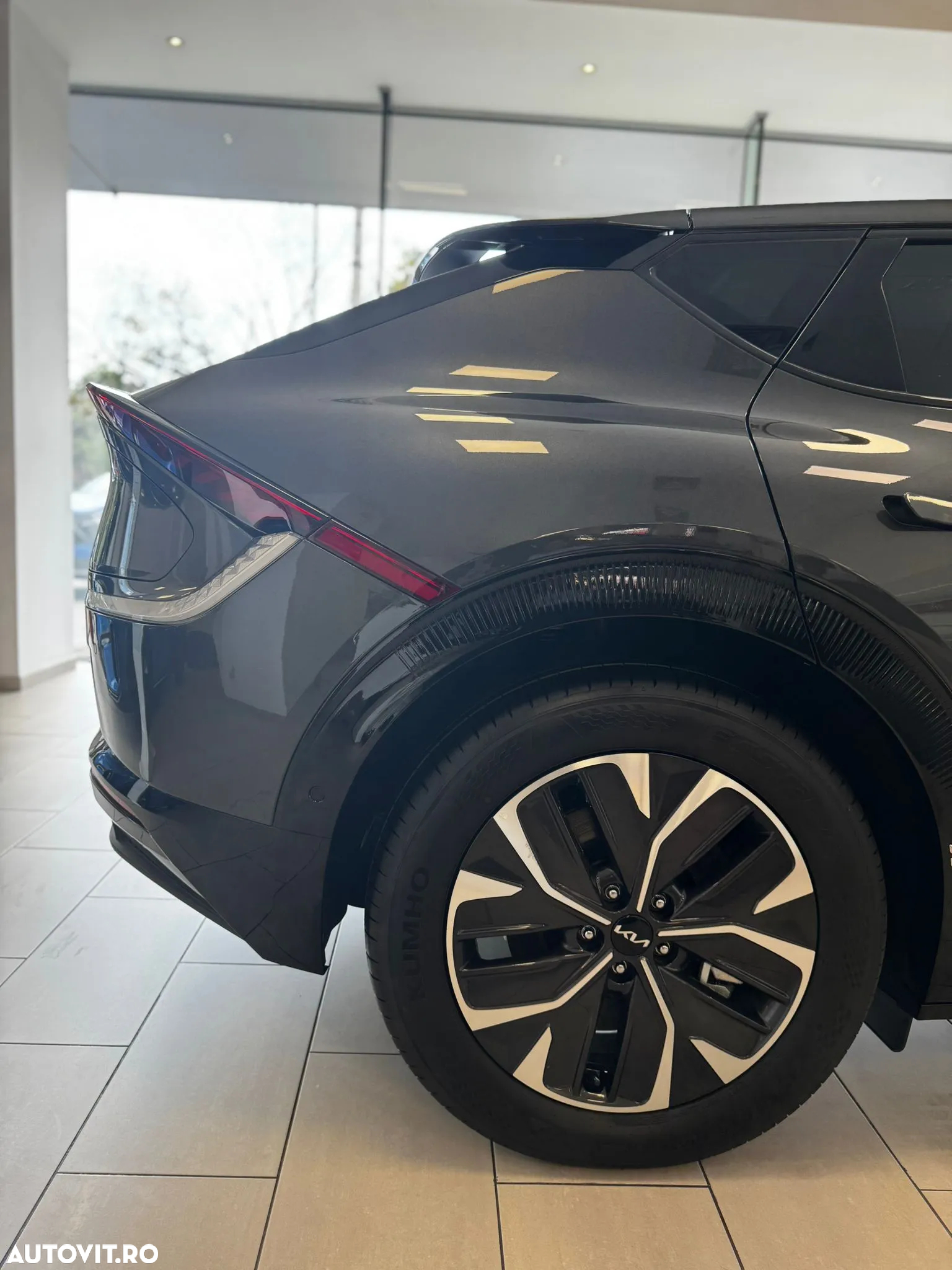 Kia EV6 77 kWh RWD Earth - 10