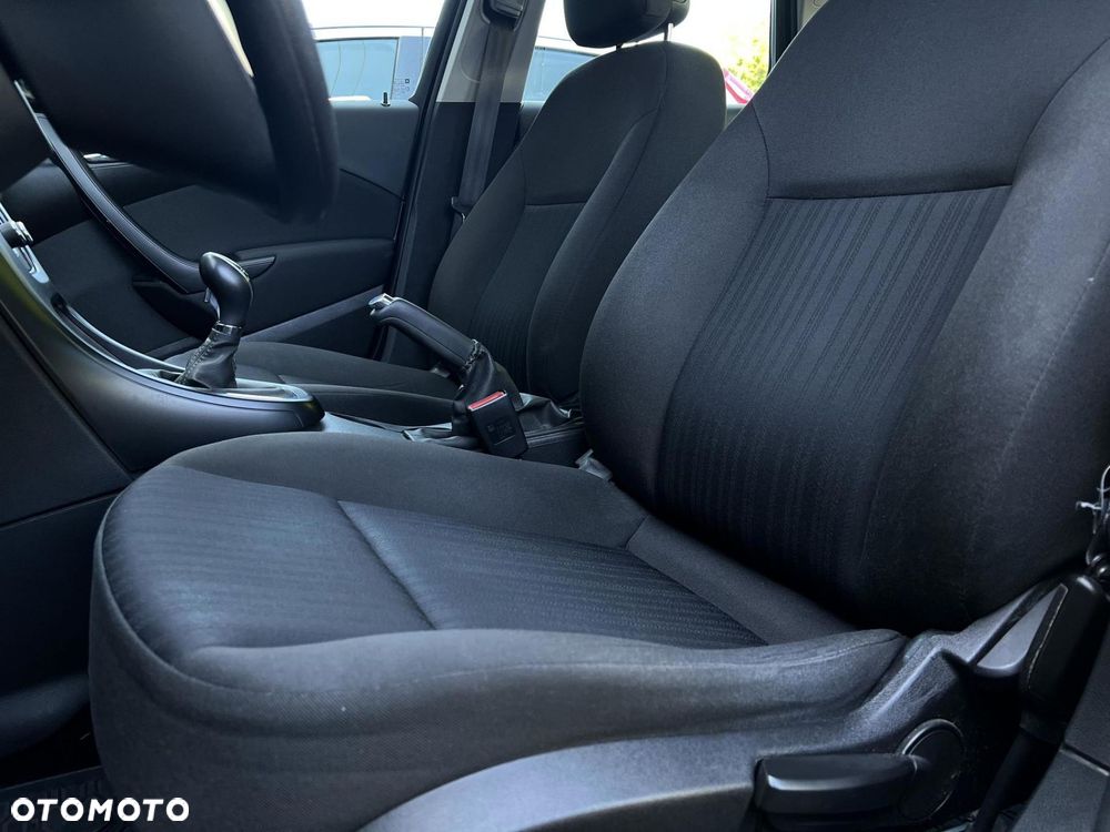 Opel Astra - 11