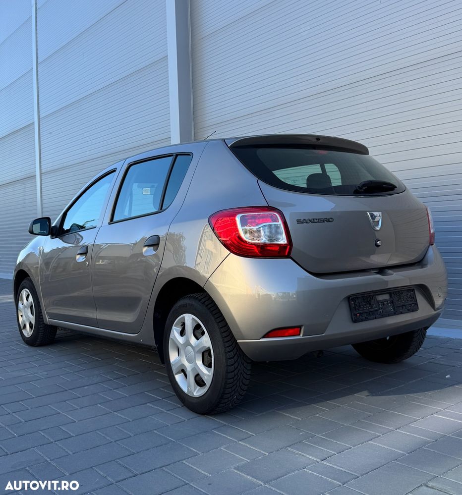 Dacia Sandero - 3