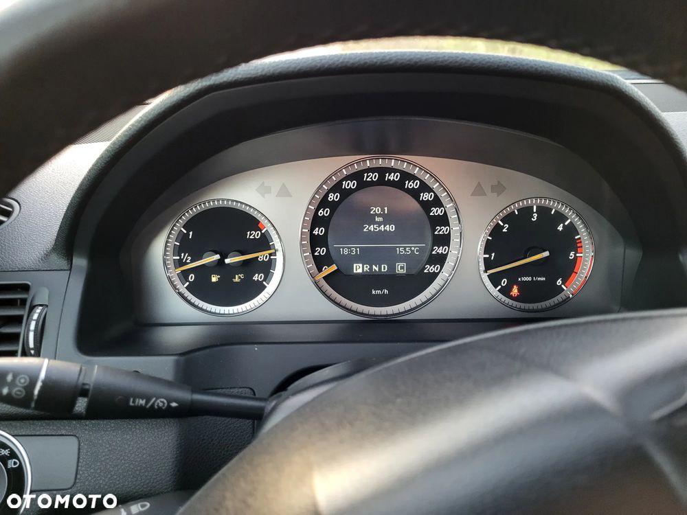 Mercedes-Benz Klasa C 320 CDI Avantgarde 4-Matic - 12