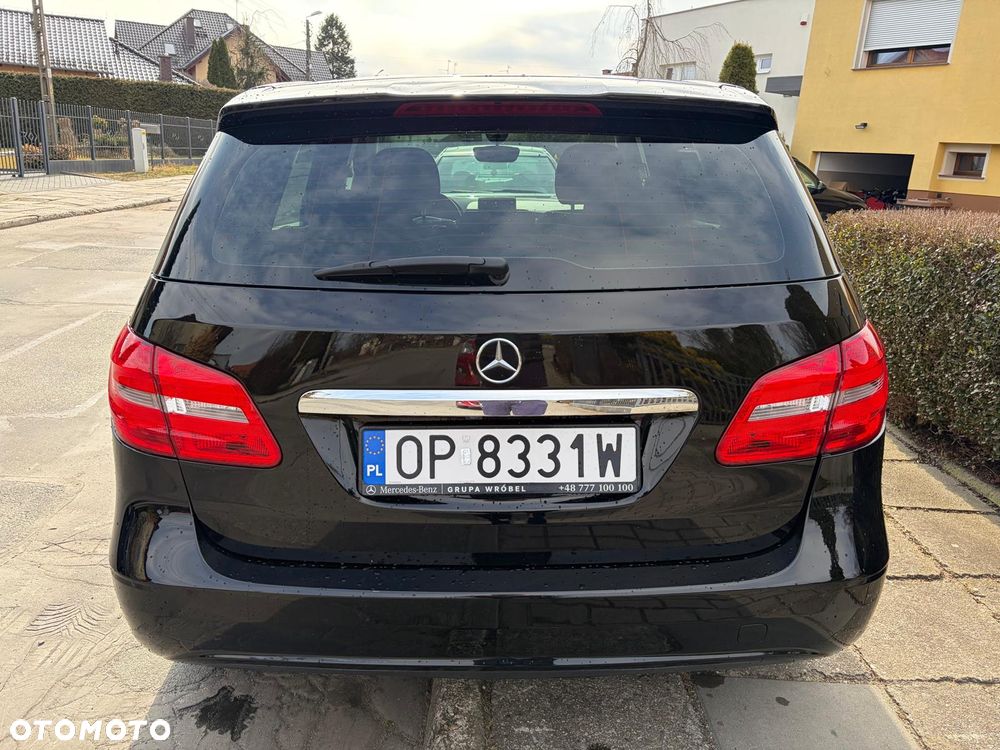 Mercedes-Benz Klasa B 180 (BlueEFFICIENCY) - 4
