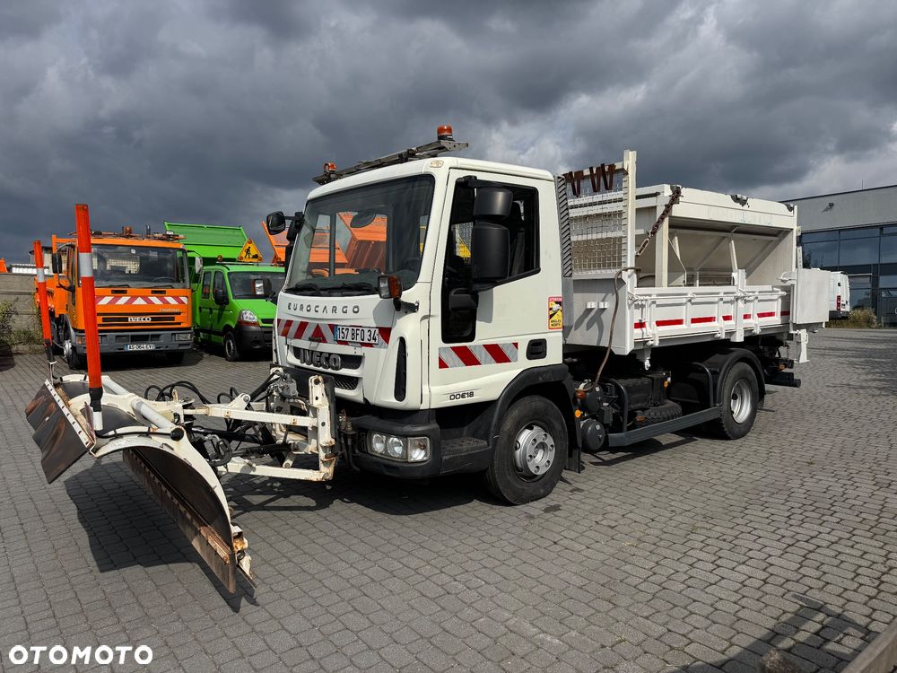 Iveco Eurocargo Wywrotka solarka piaskarka zimowe utrzymanie odśnieżanie akcja zima  3 str pług Specjalny Solarka Piaskarka Czołownica - 13