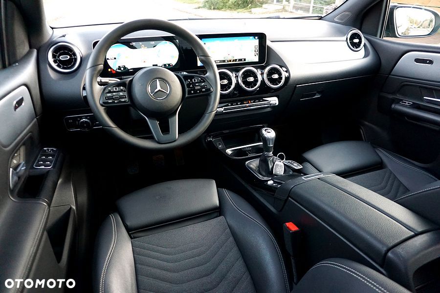 Mercedes-Benz Klasa B 180 d Editon 19 - 22