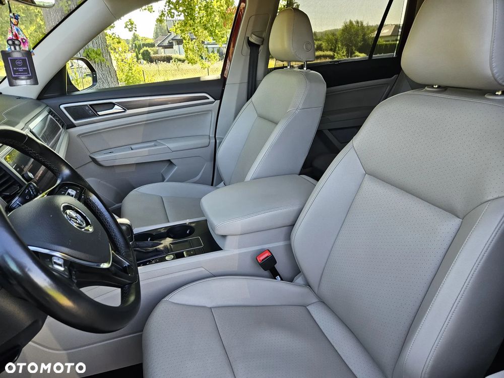 Volkswagen Atlas - 8