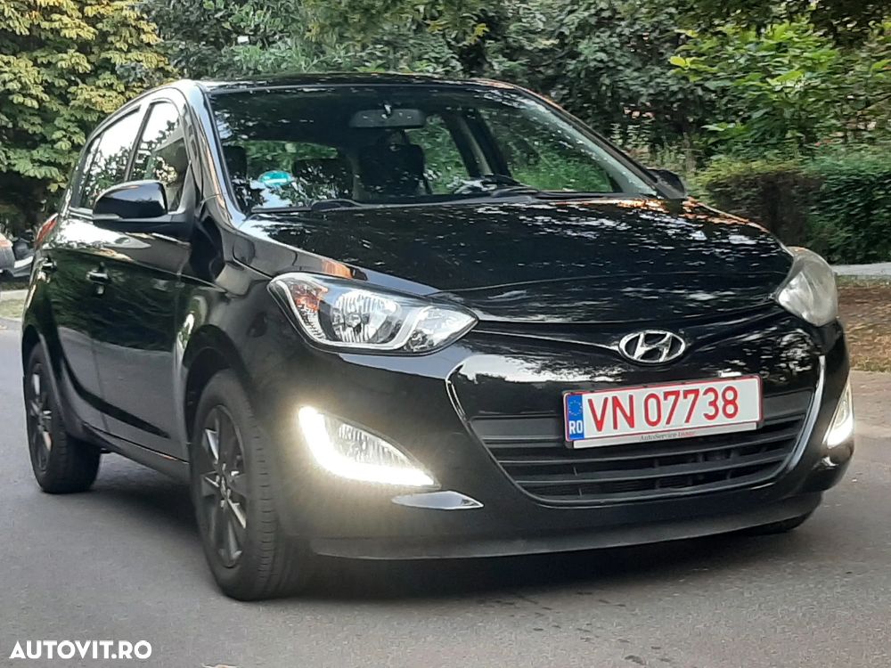 Hyundai i20 1.1 CRDi Passion - 23
