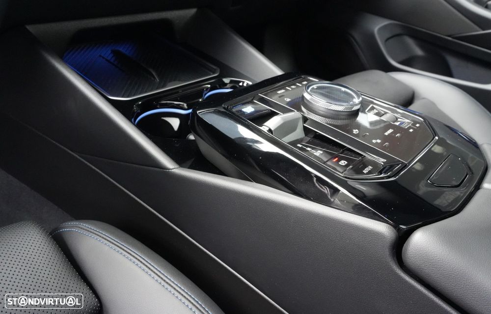 BMW i5 eDrive40 Pack Desportivo M - 49