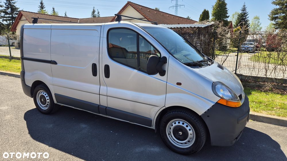 Renault Trafic - 2