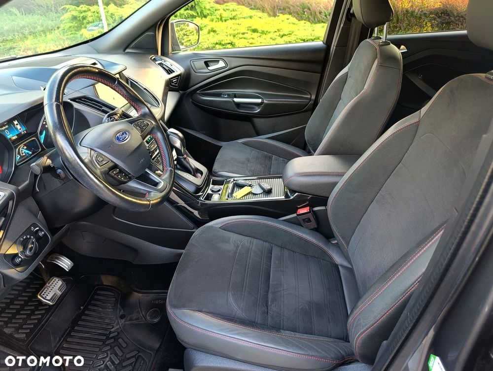 Ford Kuga 1.5 EcoBoost 4x4 ST-Line - 9