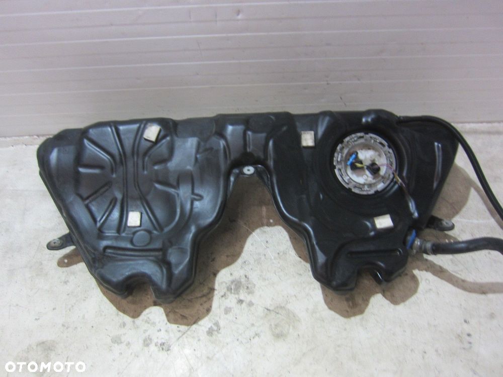 BMW F10 528I N52 N55 535 ZBIORNIK BAK PALIWA 7207332 16117268031 7206420 - 2