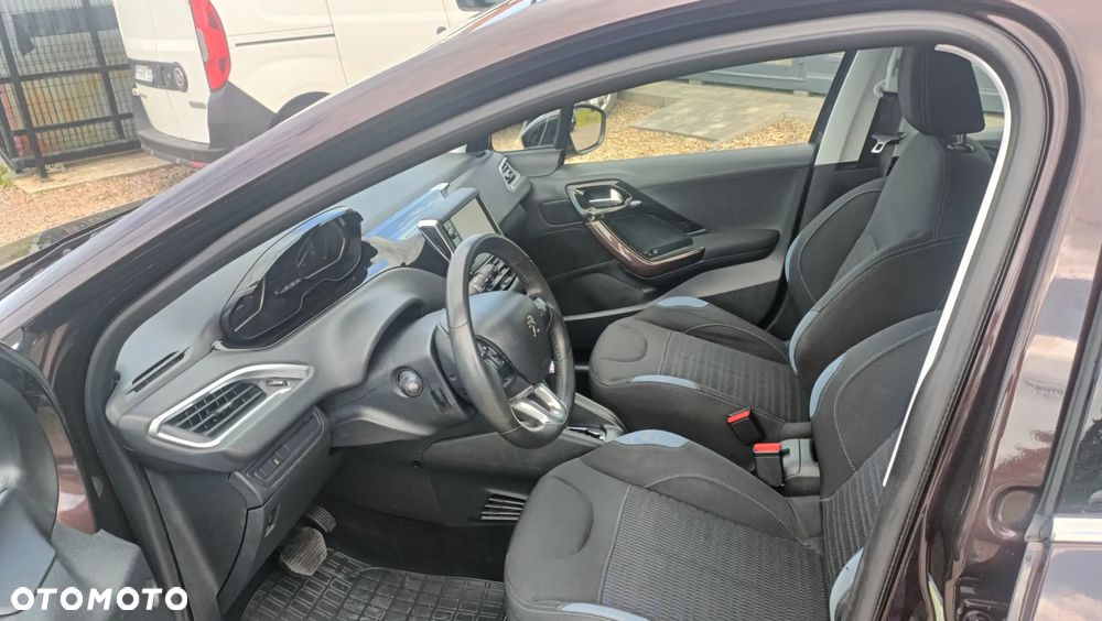 Peugeot 208 1.6 VTi Allure - 7