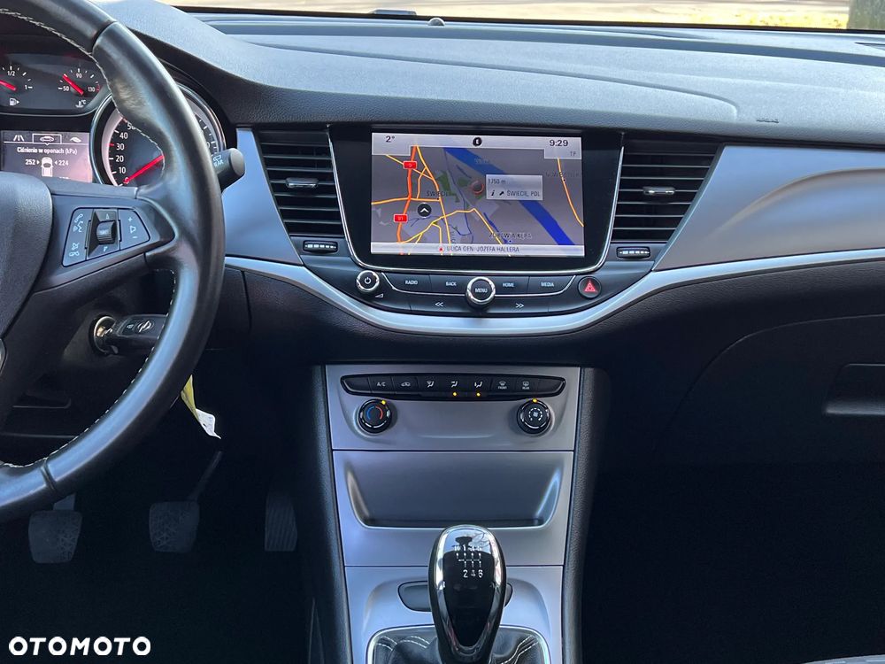 Opel Astra 1.6 D Start/Stop Dynamic - 23