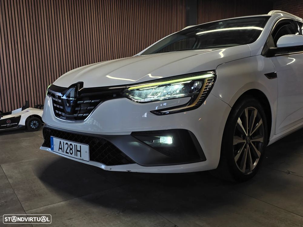 Renault Mégane Sport Tourer 1.5 Blue dCi R.S. Line — fotografia 8