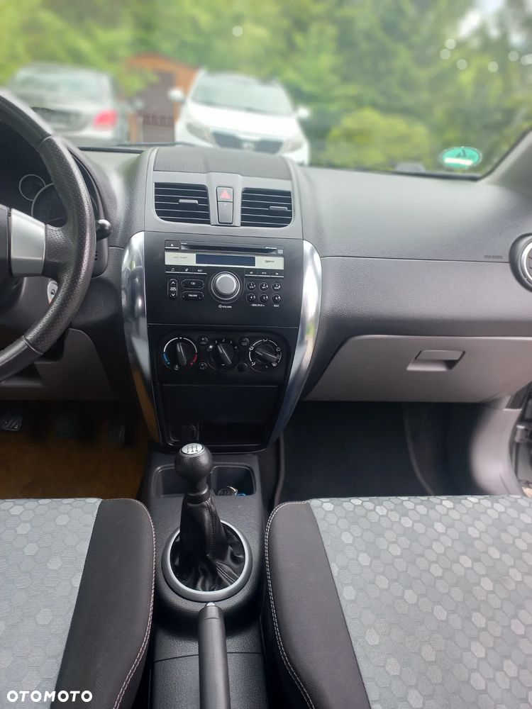 Suzuki SX4 1.6 Moonlight Edition 4WD - 7