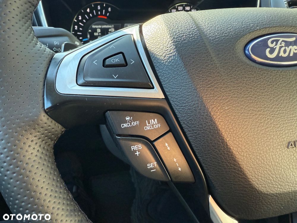 Ford Mondeo 2.0 TDCi Titanium PowerShift - 19