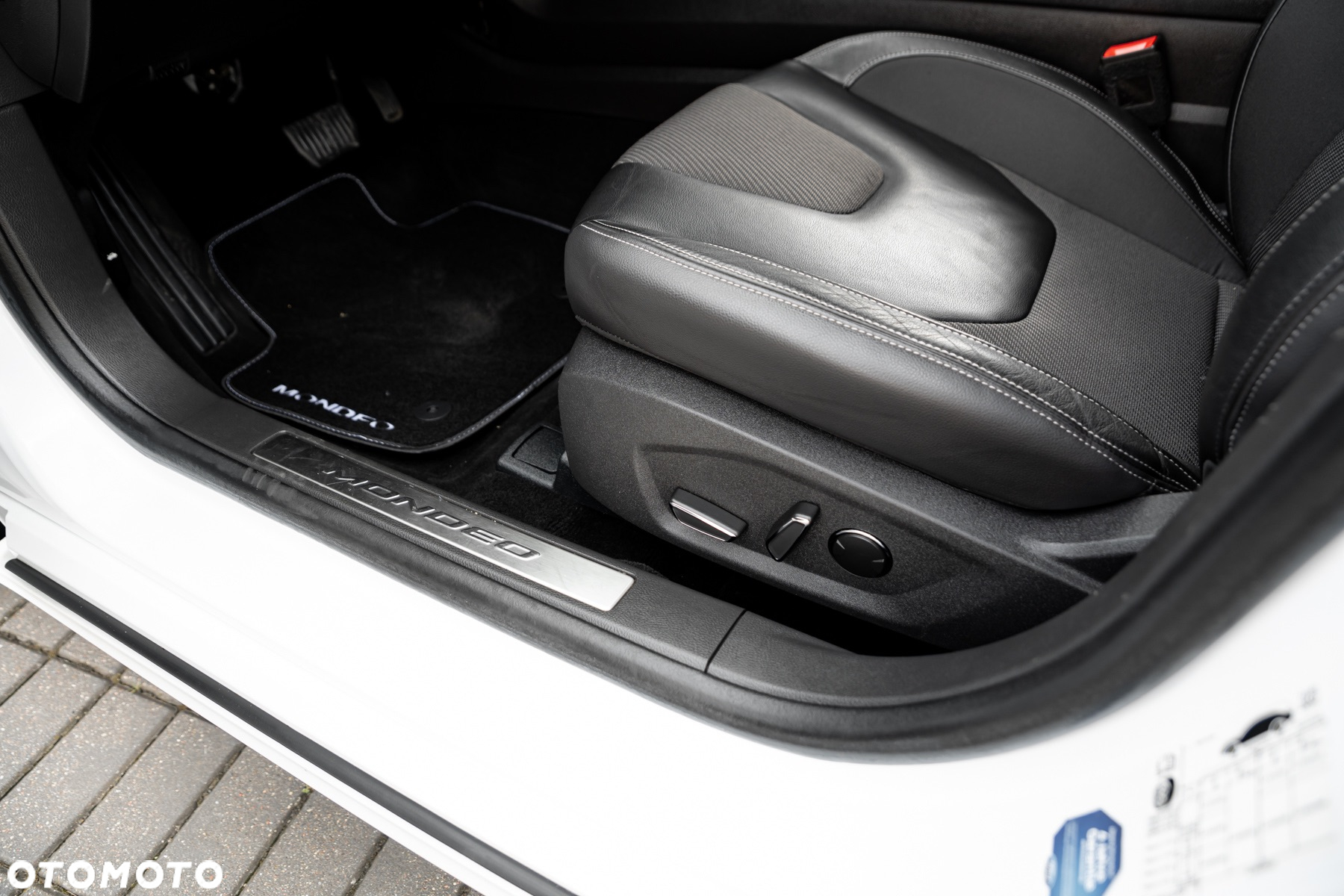 Ford Mondeo 2.0 TDCi Titanium PowerShift - 22