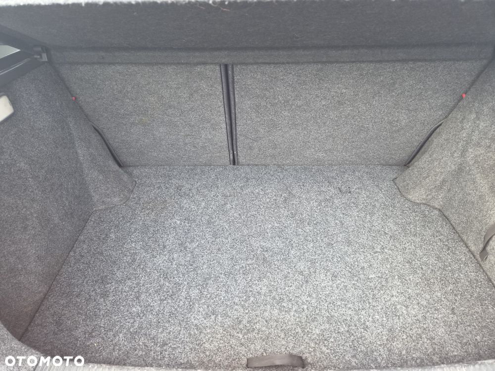 Toyota Corolla - 9