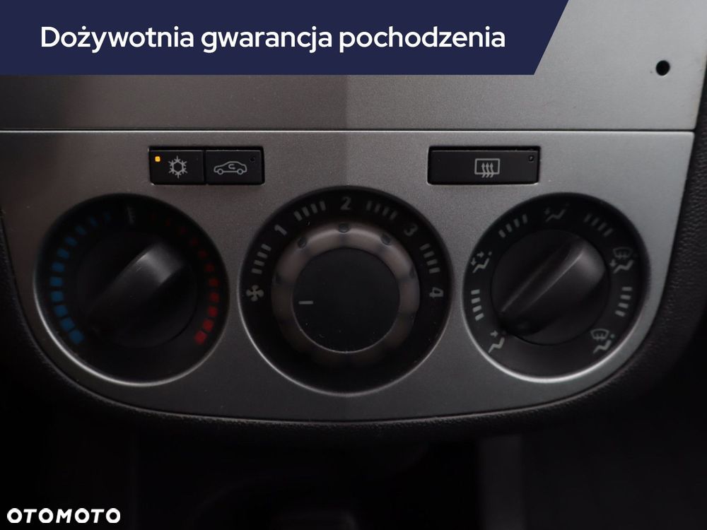 Opel Corsa - 17