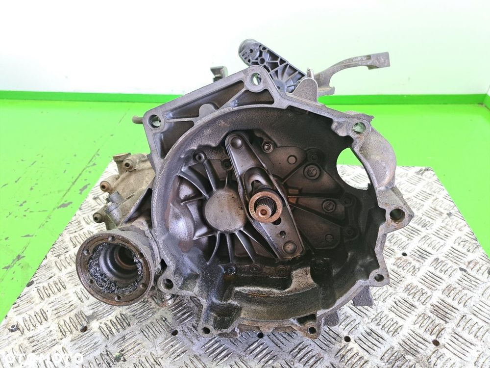 Skrzynia biegów Manualna Skoda Fabia II 2007-2014 1,4 TDI SEAT IBIZA IV - 1