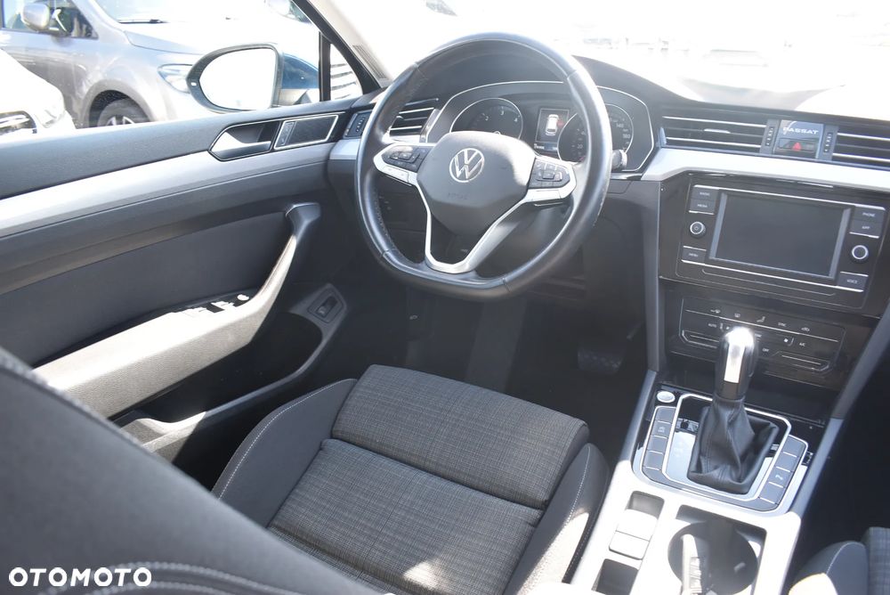 Volkswagen Passat Variant - 21