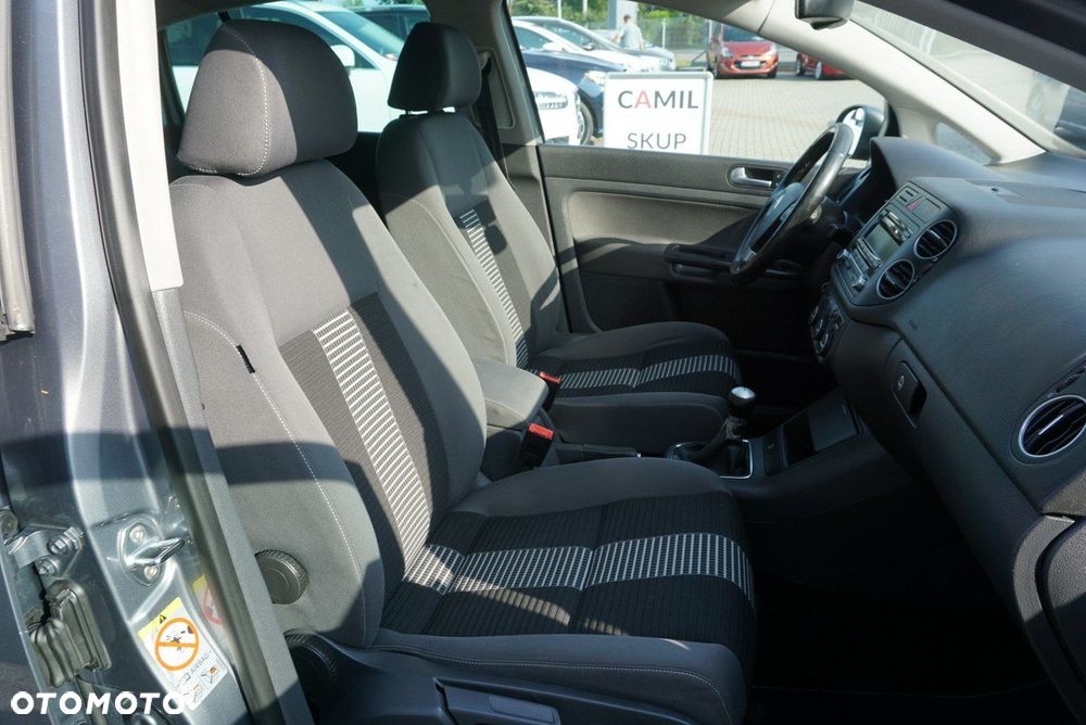 Volkswagen Golf Plus - 23